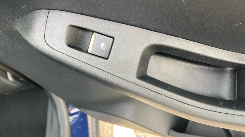 Ford Puma 1.0 EcoBoost Hybrid mHEV Titanium 5dr Petrol Hatchback